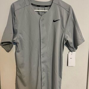 Nike Men's Light Gray Button-Up Jersey